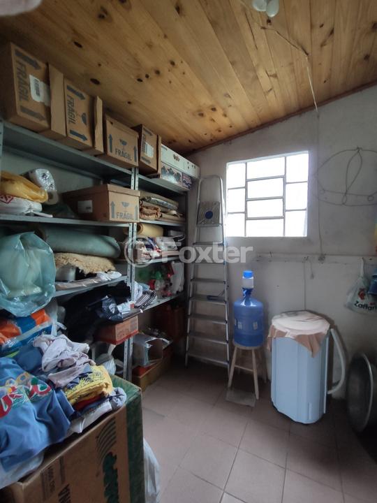 Casa à venda com 3 quartos, 240m² - Foto 18