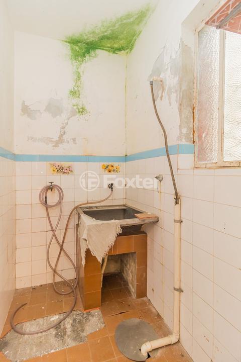 Casa à venda com 4 quartos, 242m² - Foto 35