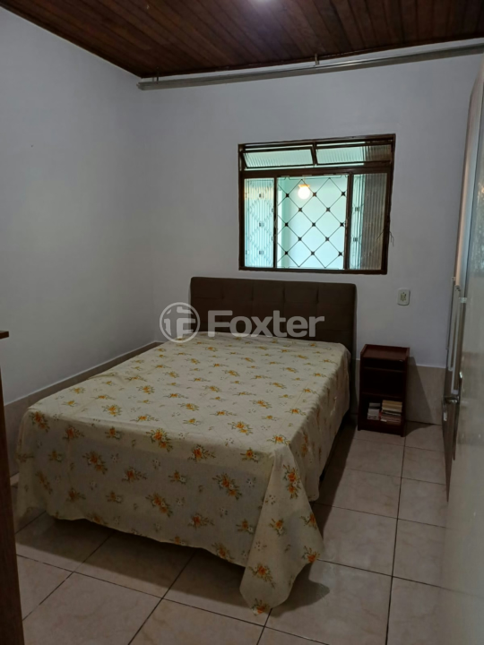 Casa à venda com 3 quartos, 205m² - Foto 5