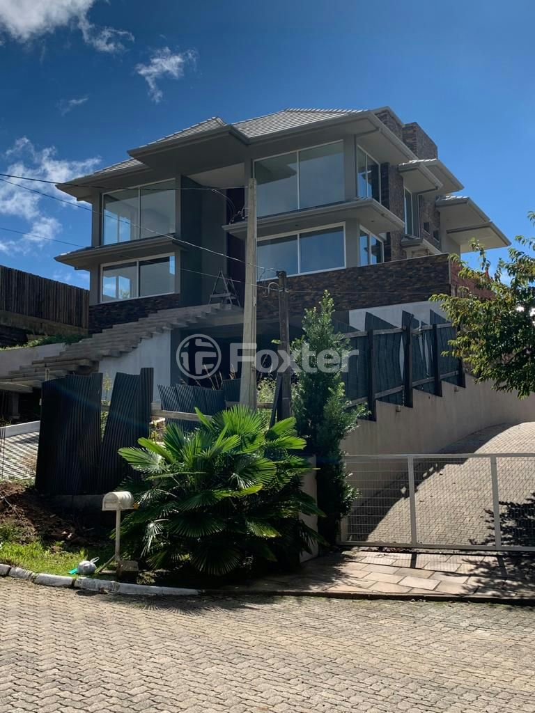 Casa à venda com 4 quartos, 465m² - Foto 1