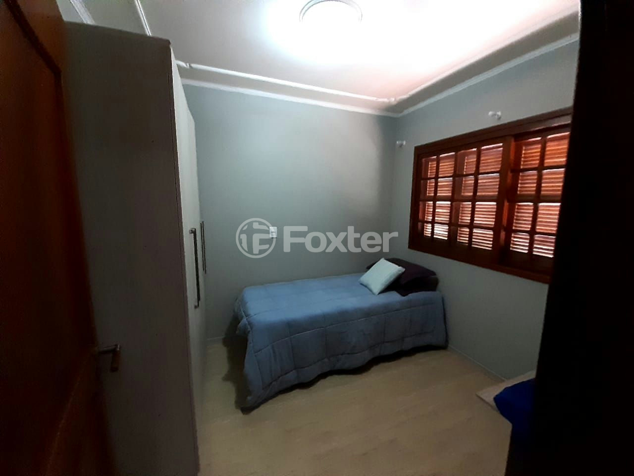 Casa à venda com 3 quartos, 400m² - Foto 4