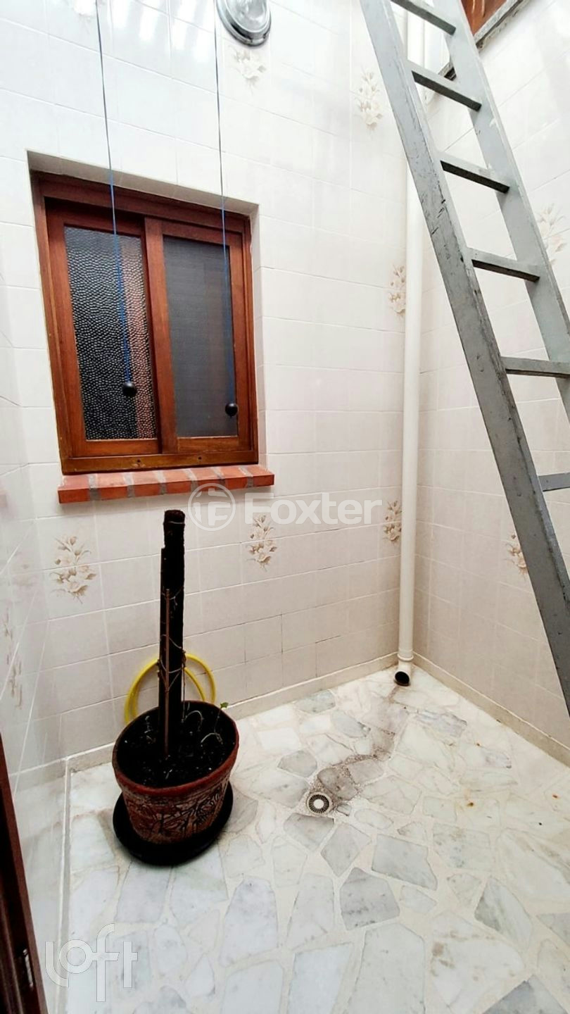 Casa à venda com 3 quartos, 292m² - Foto 8