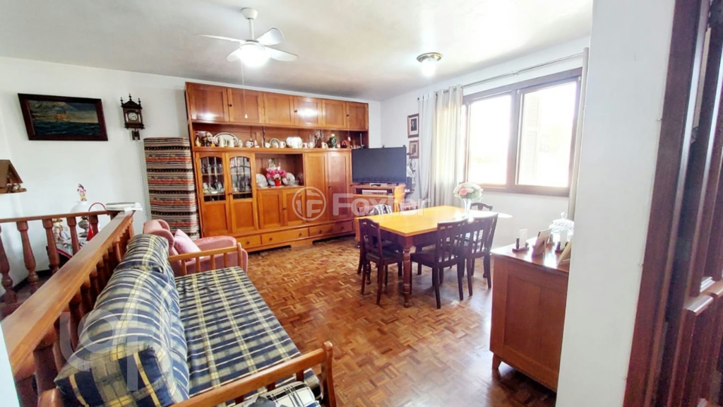 Casa à venda com 3 quartos, 292m² - Foto 4