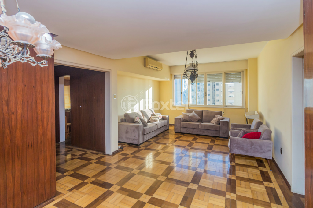 Apartamento à venda com 3 quartos, 126m² - Foto 1