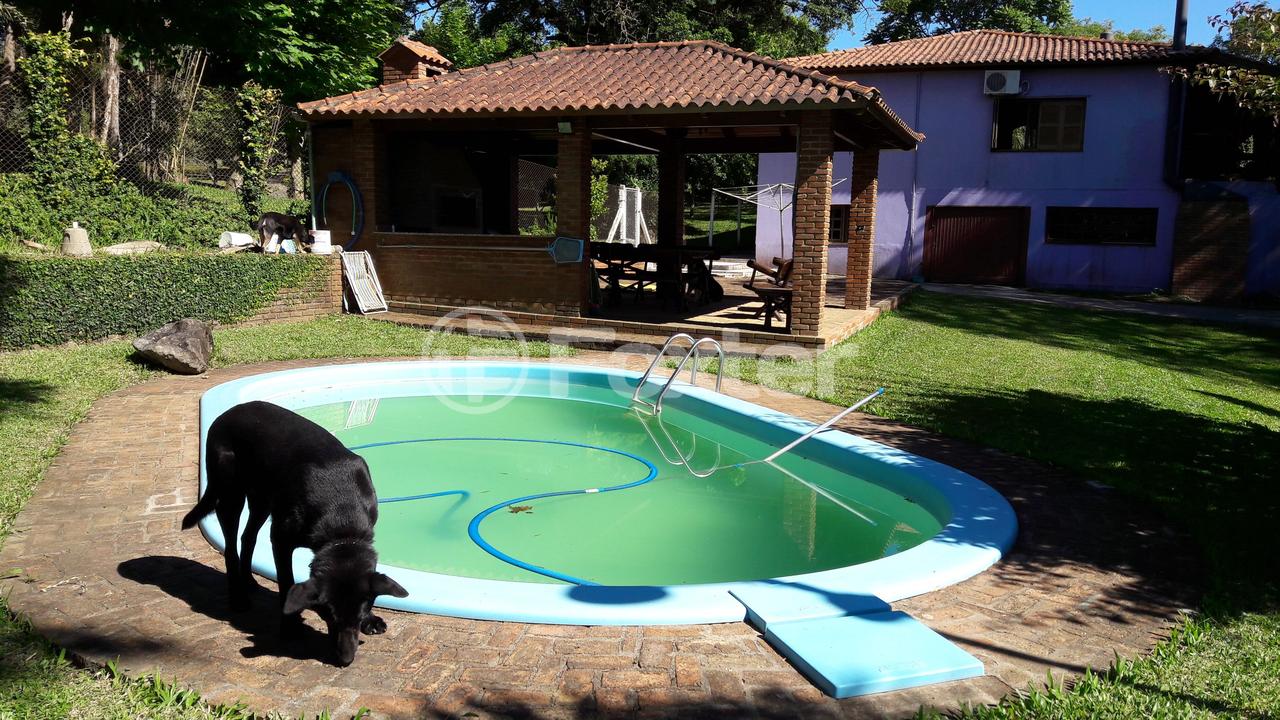 Sítio à venda com 3 quartos, 200m² - Foto 7