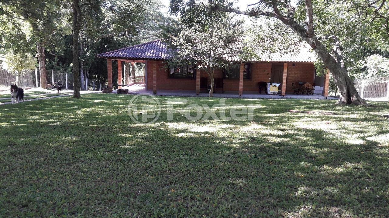 Sítio à venda com 3 quartos, 200m² - Foto 8