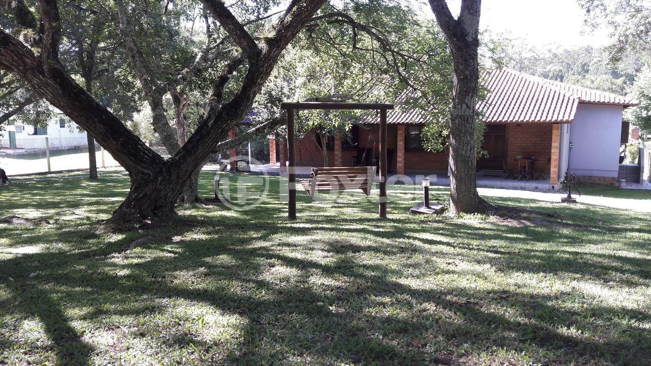 Sítio à venda com 3 quartos, 200m² - Foto 9
