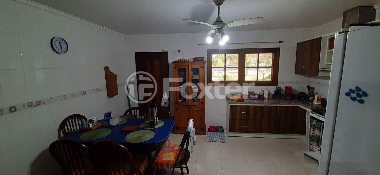 Sítio à venda com 3 quartos, 200m² - Foto 27