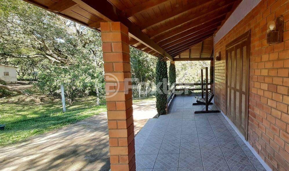 Sítio à venda com 3 quartos, 200m² - Foto 30