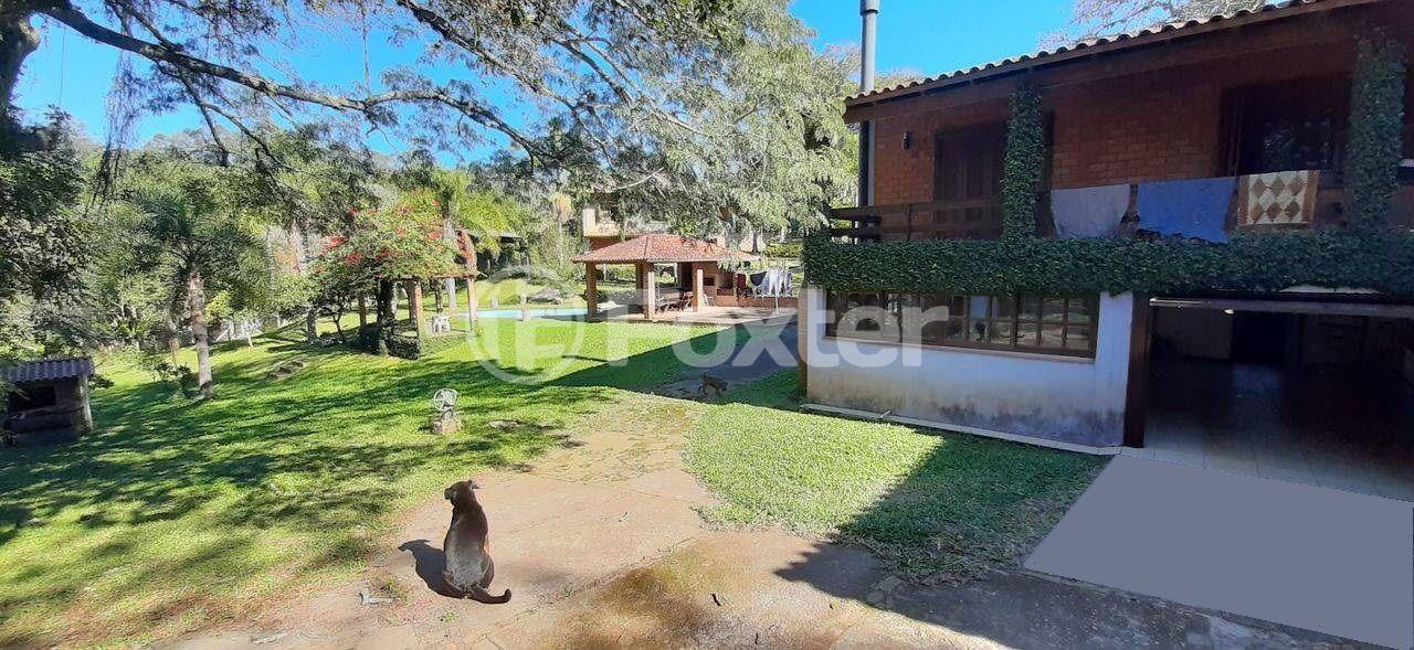 Sítio à venda com 3 quartos, 200m² - Foto 31