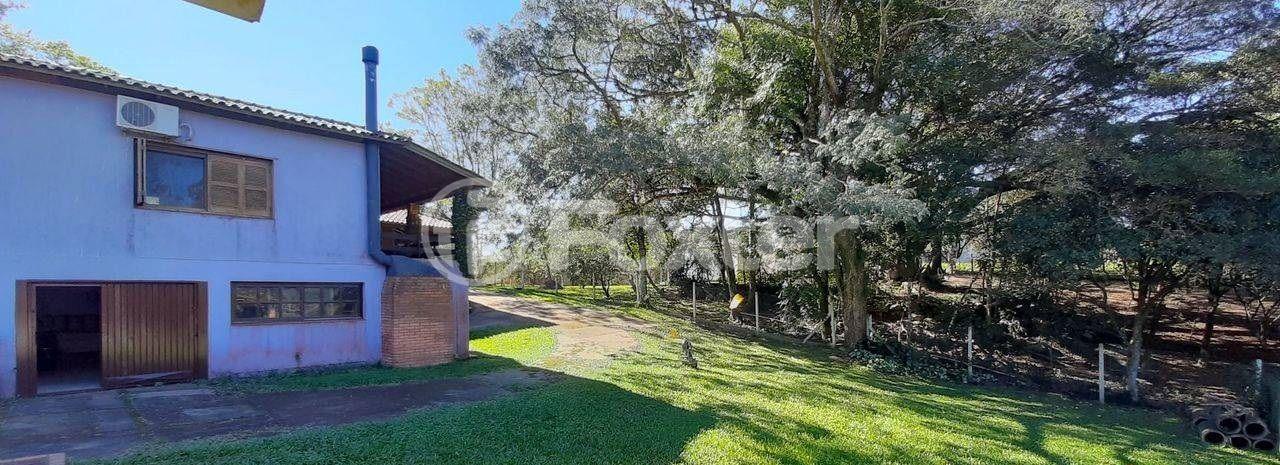 Sítio à venda com 3 quartos, 200m² - Foto 32