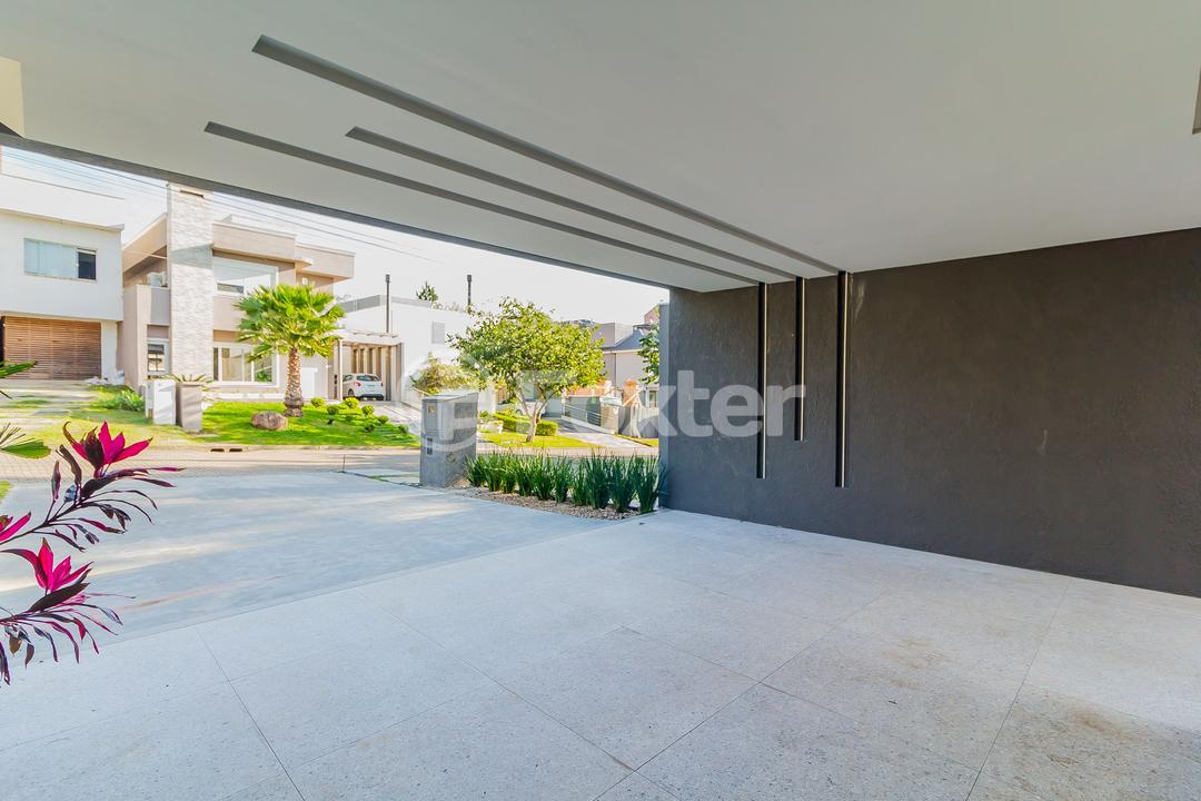 Casa de Condomínio à venda com 3 quartos, 300m² - Foto 5