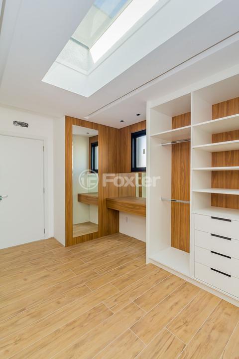 Casa de Condomínio à venda com 3 quartos, 300m² - Foto 47