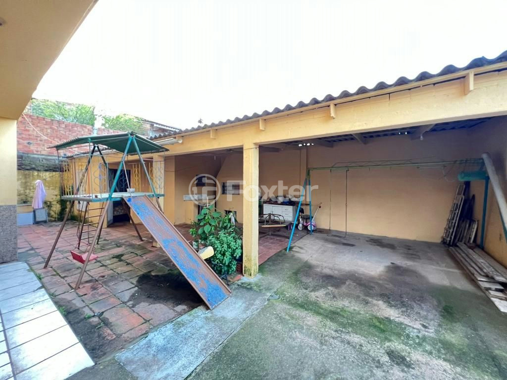 Casa à venda com 2 quartos, 360m² - Foto 11