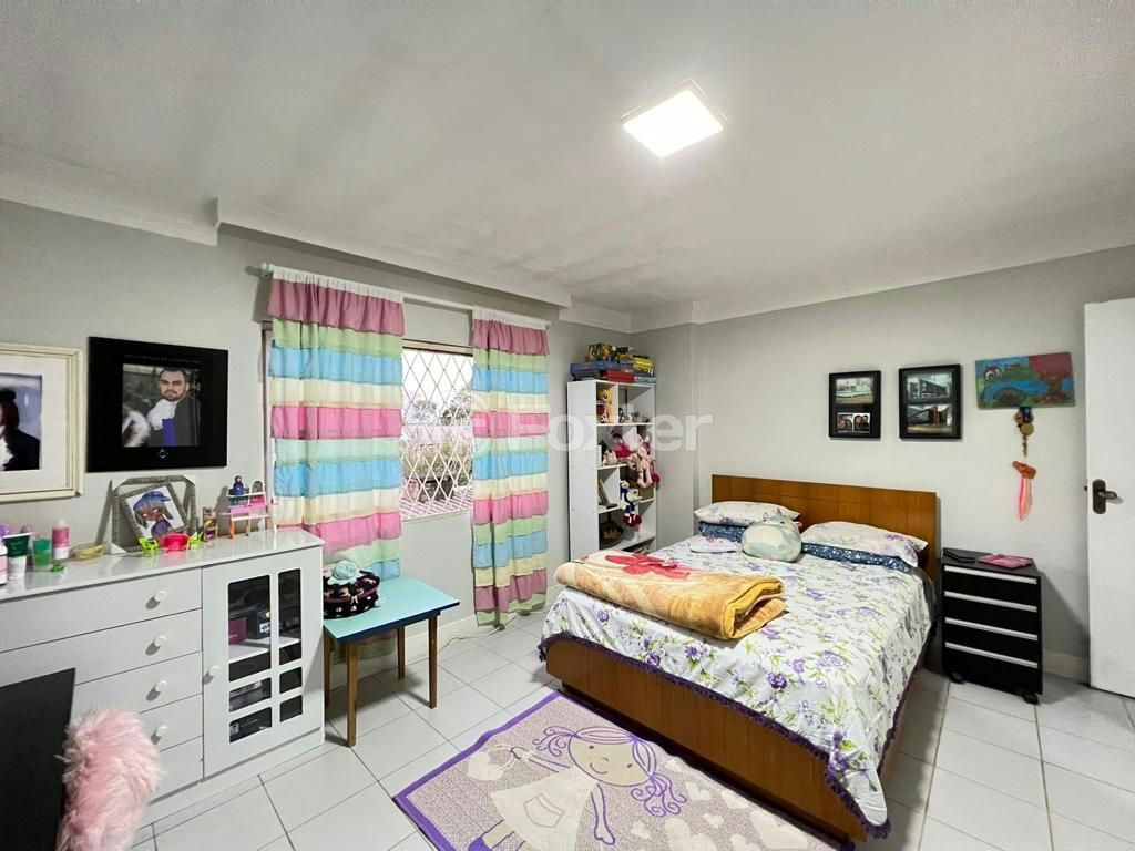 Casa à venda com 2 quartos, 360m² - Foto 8