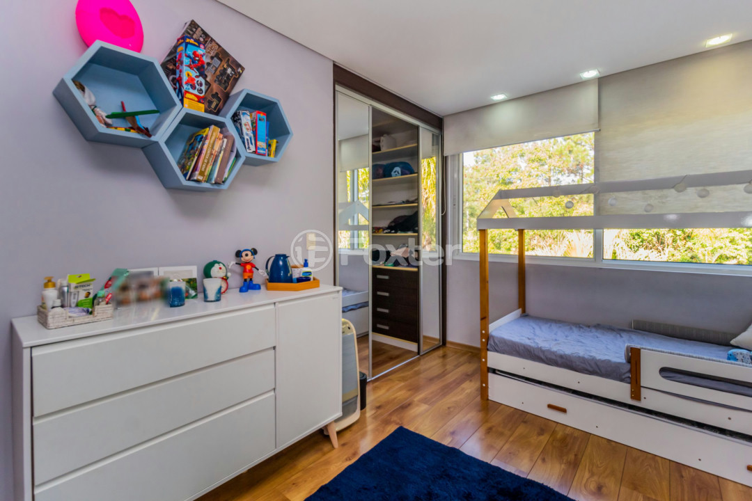 Casa de Condomínio à venda com 4 quartos, 297m² - Foto 32