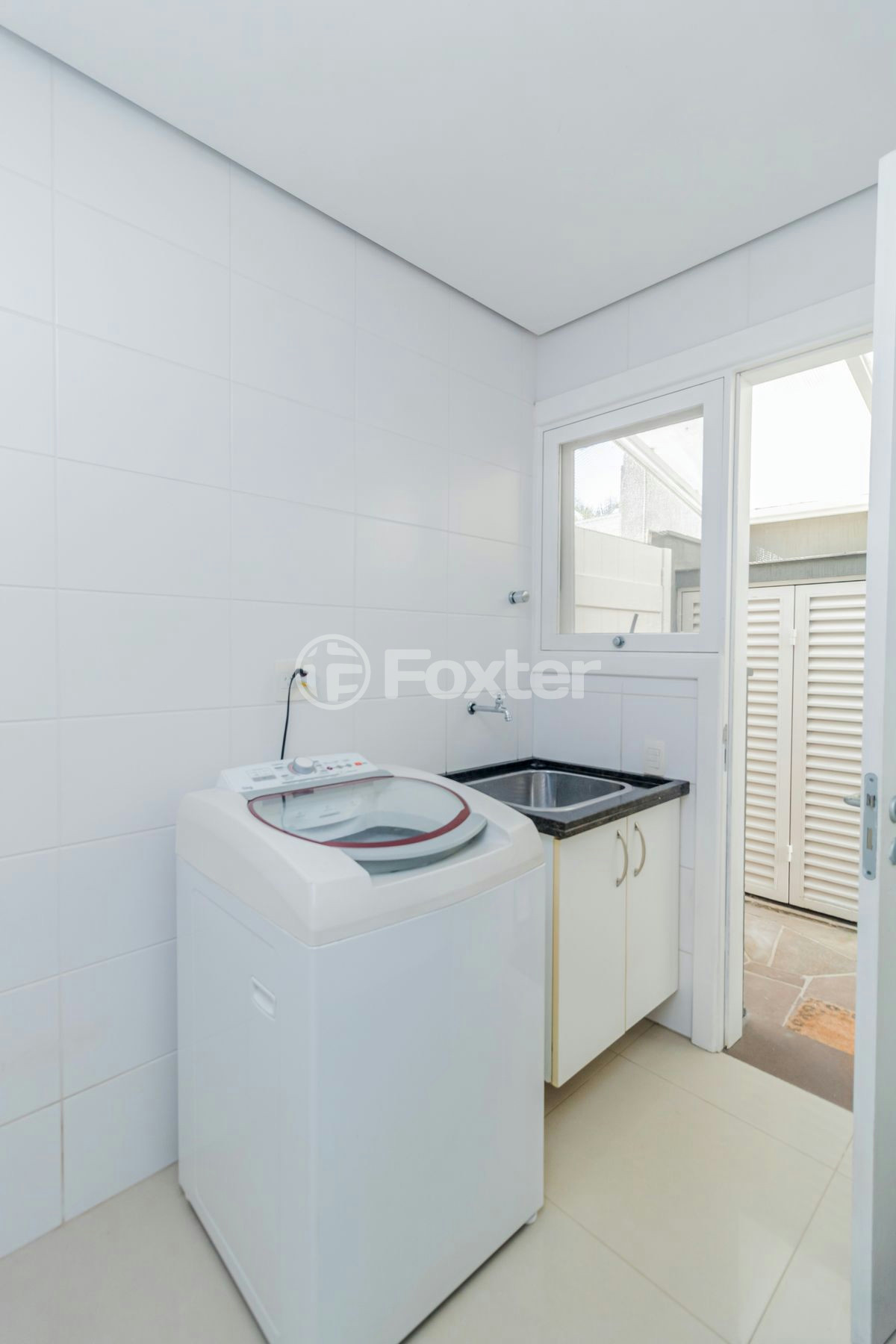 Casa de Condomínio à venda com 4 quartos, 297m² - Foto 47