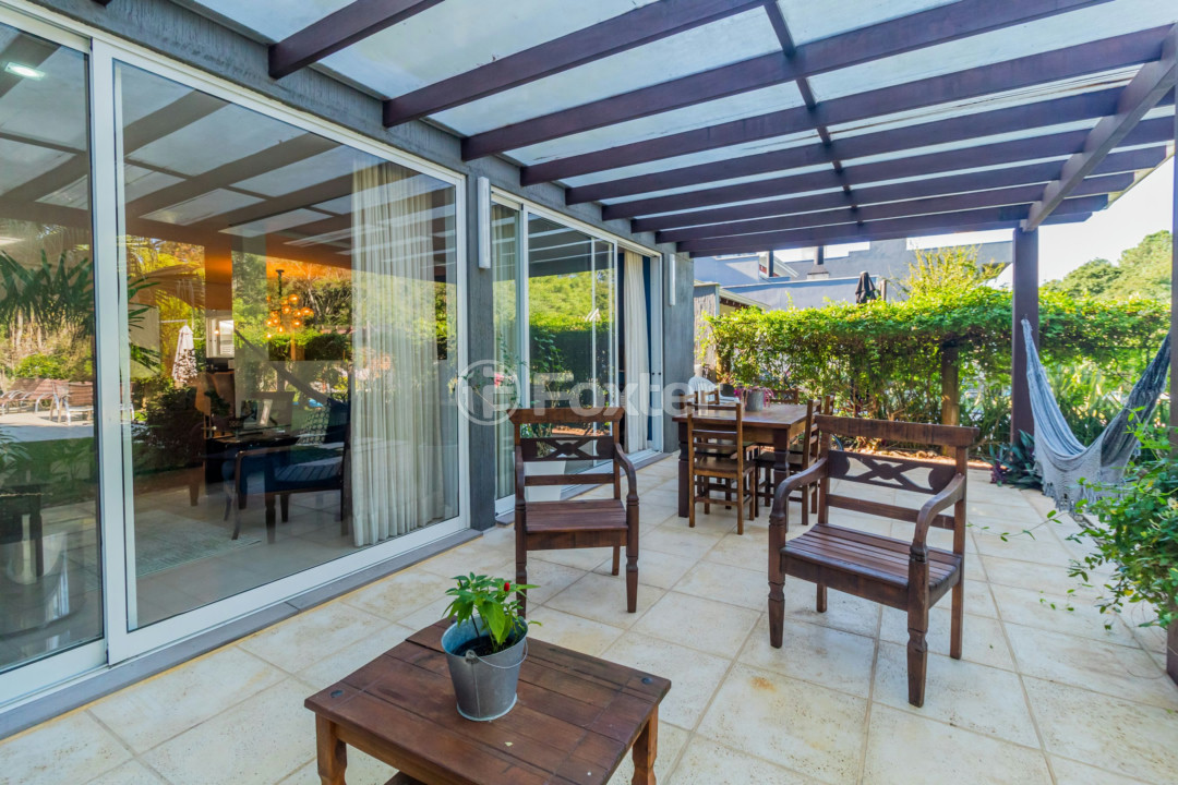 Casa de Condomínio à venda com 4 quartos, 297m² - Foto 7