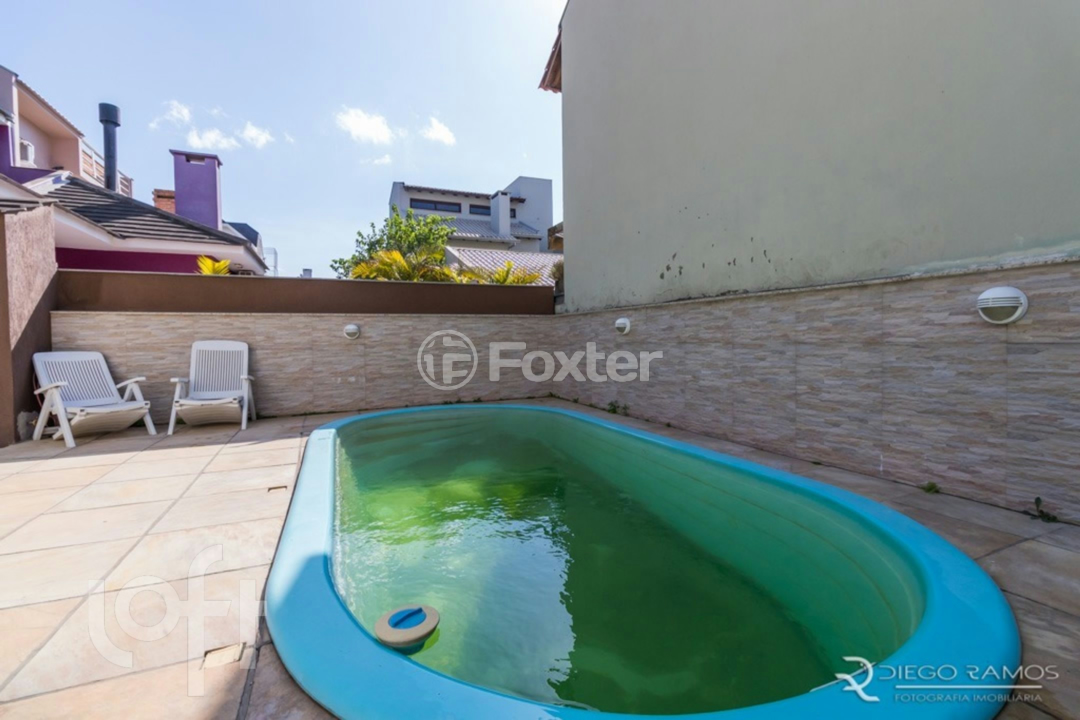 Casa à venda com 3 quartos, 208m² - Foto 26