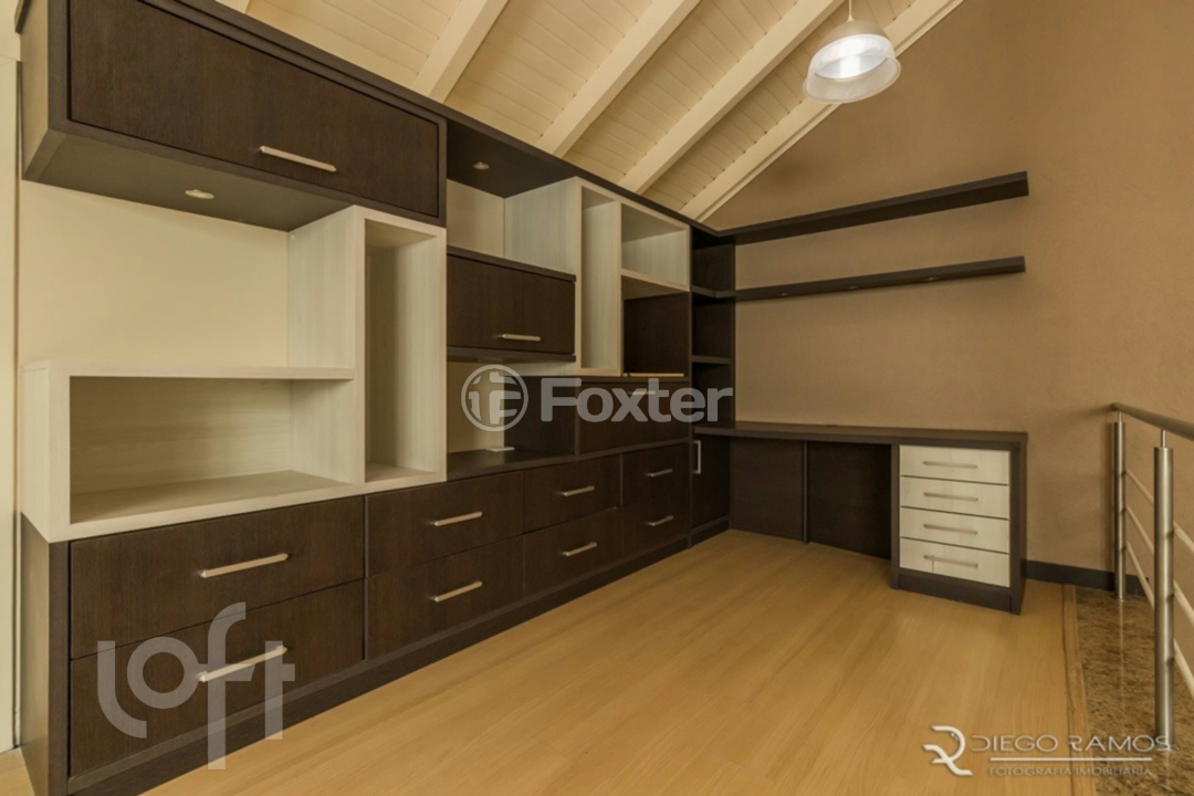 Casa à venda com 3 quartos, 208m² - Foto 22