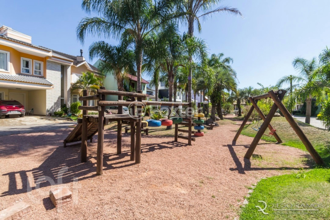 Casa à venda com 3 quartos, 208m² - Foto 31