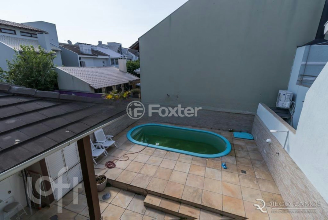 Casa à venda com 3 quartos, 208m² - Foto 15