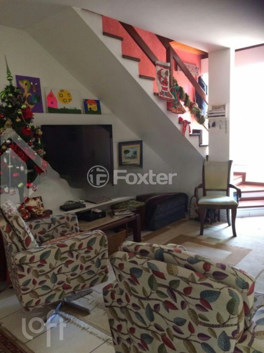 Casa de Condomínio à venda com 3 quartos, 131m² - Foto 2