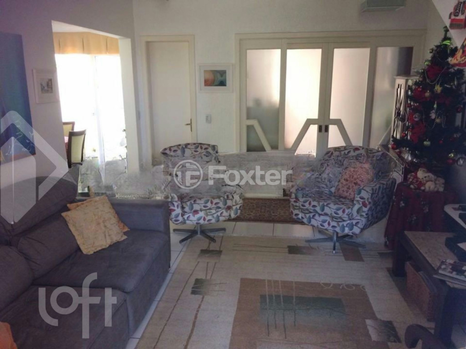 Casa de Condomínio à venda com 3 quartos, 131m² - Foto 1