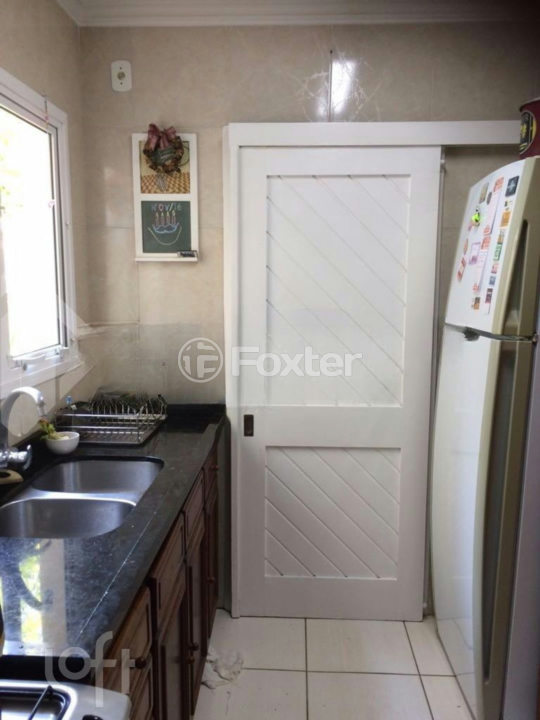 Casa de Condomínio à venda com 3 quartos, 131m² - Foto 11