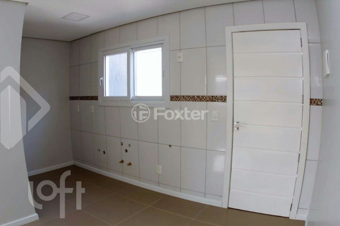 Casa à venda com 2 quartos, 87m² - Foto 6