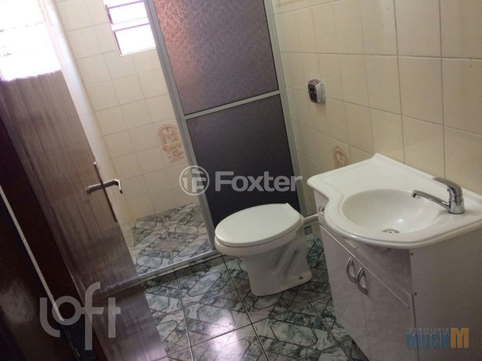 Apartamento à venda com 2 quartos, 75m² - Foto 18