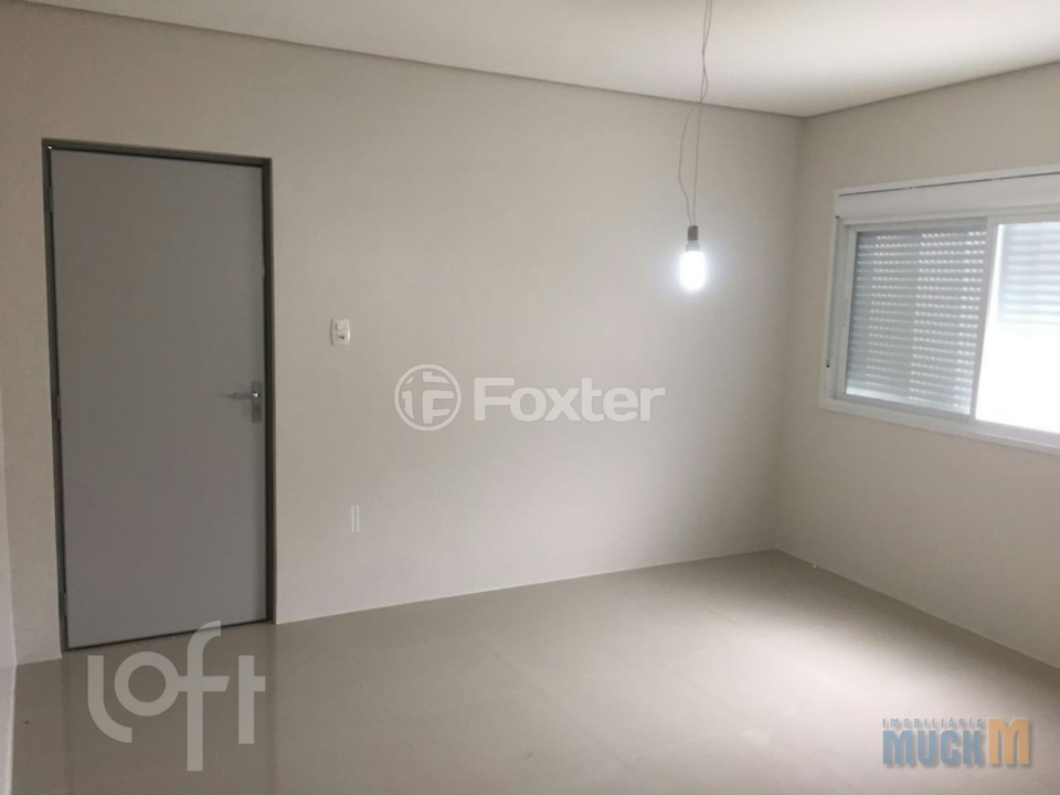 Apartamento à venda com 2 quartos, 75m² - Foto 11