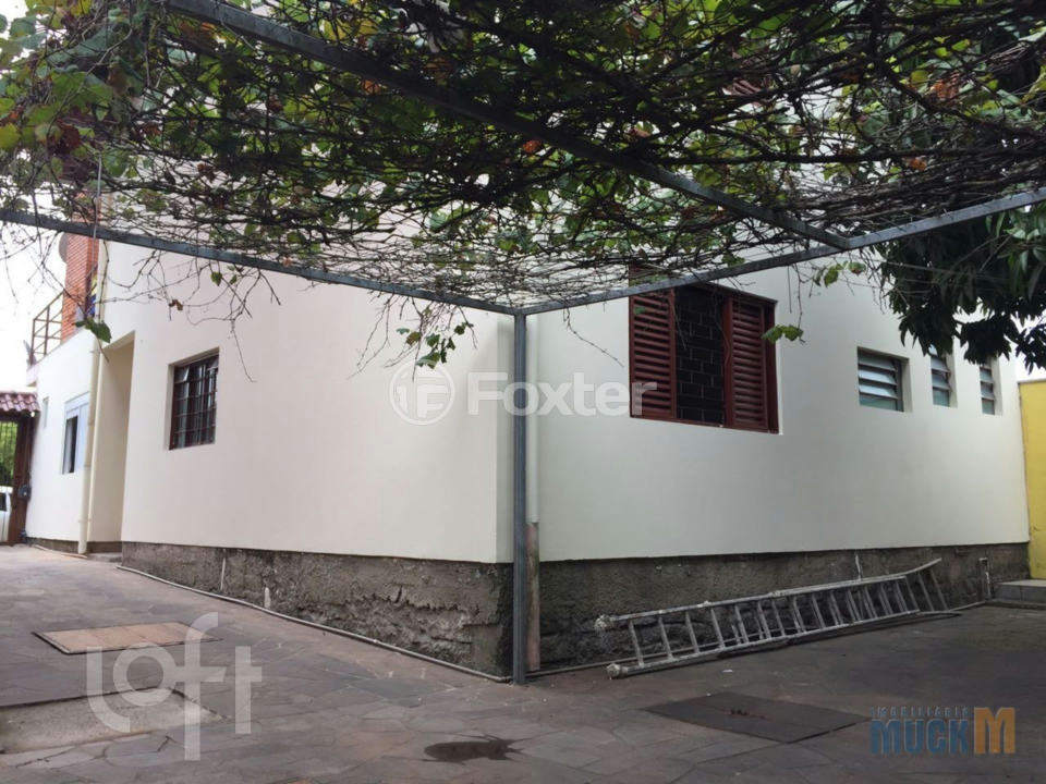 Apartamento à venda com 2 quartos, 75m² - Foto 3