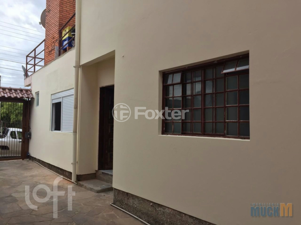 Apartamento à venda com 2 quartos, 75m² - Foto 2