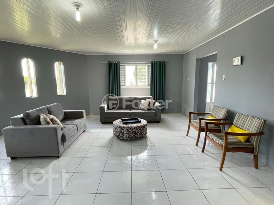 Casa à venda com 3 quartos, 200m² - Foto 2