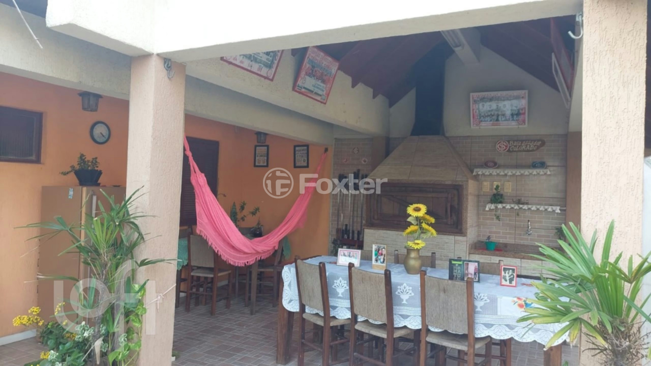 Casa à venda com 3 quartos, 216m² - Foto 62