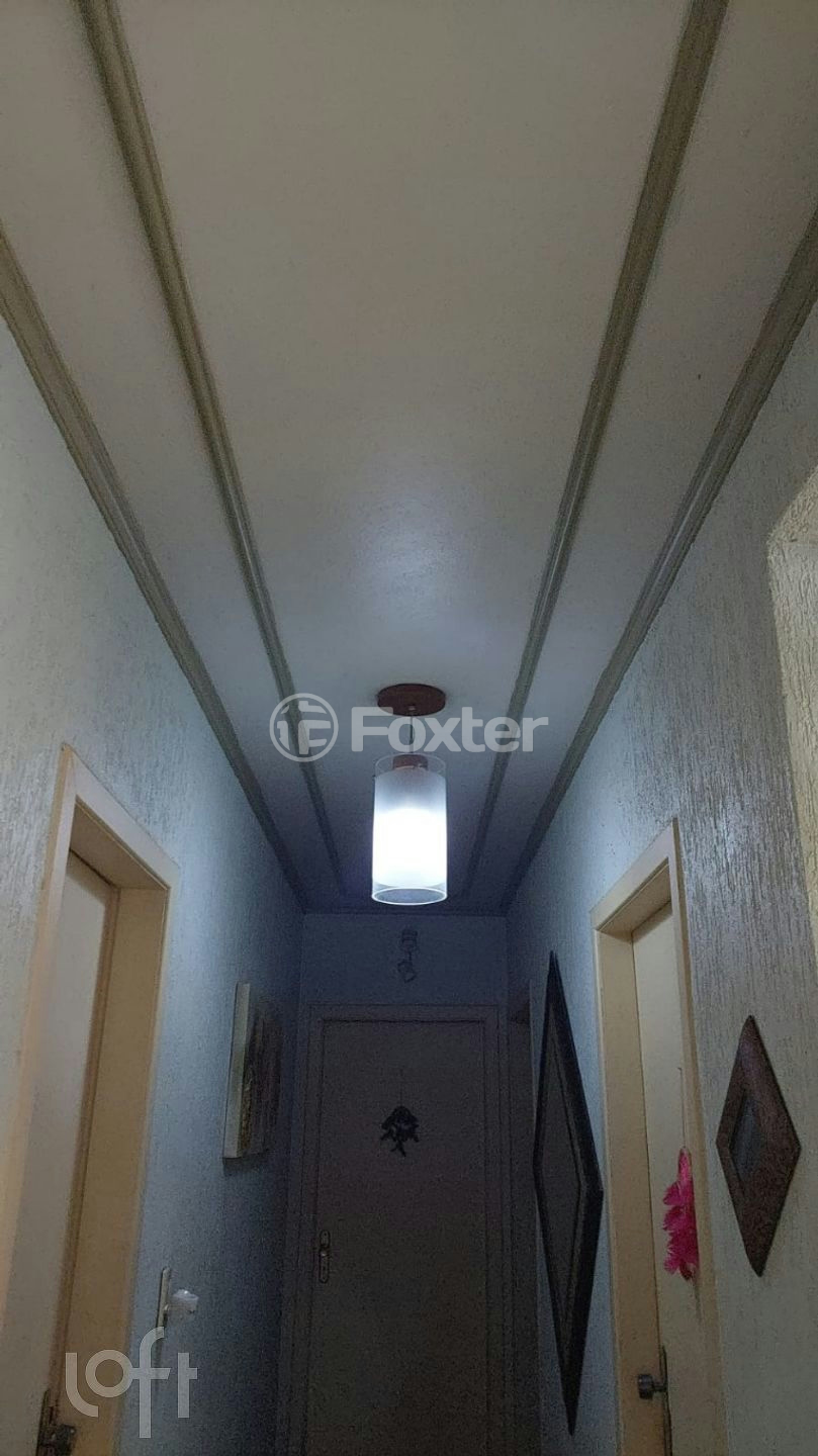 Casa à venda com 3 quartos, 216m² - Foto 11