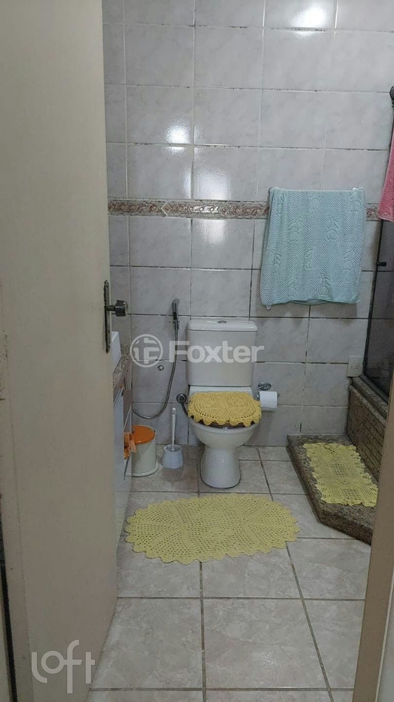 Casa à venda com 3 quartos, 216m² - Foto 14
