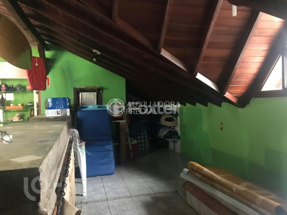 Casa à venda com 2 quartos, 205m² - Foto 30