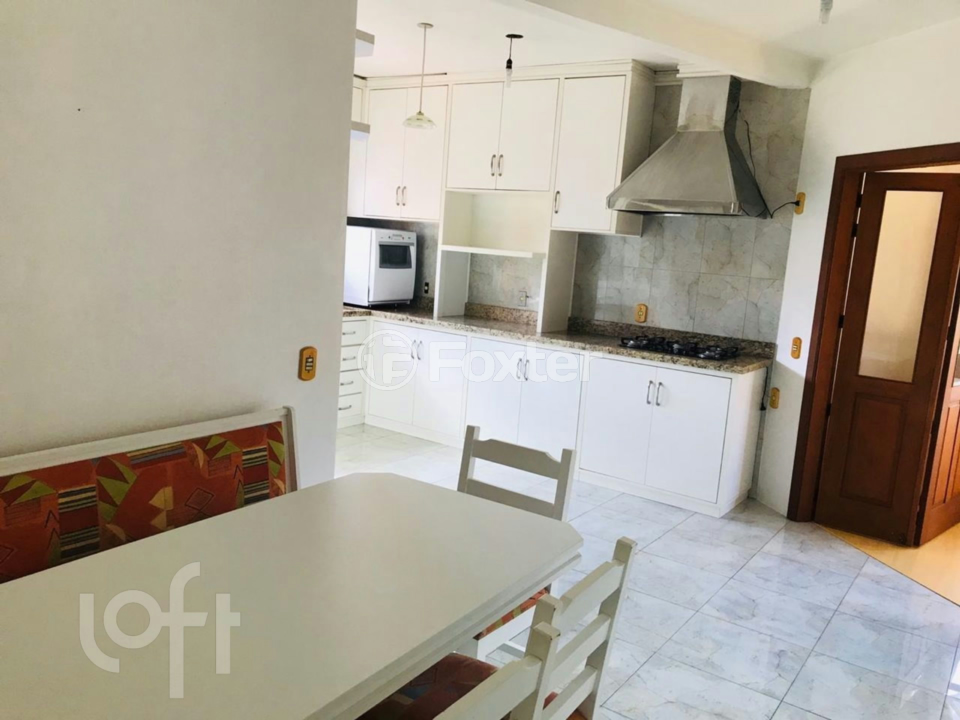 Casa de Condomínio à venda com 3 quartos, 370m² - Foto 13