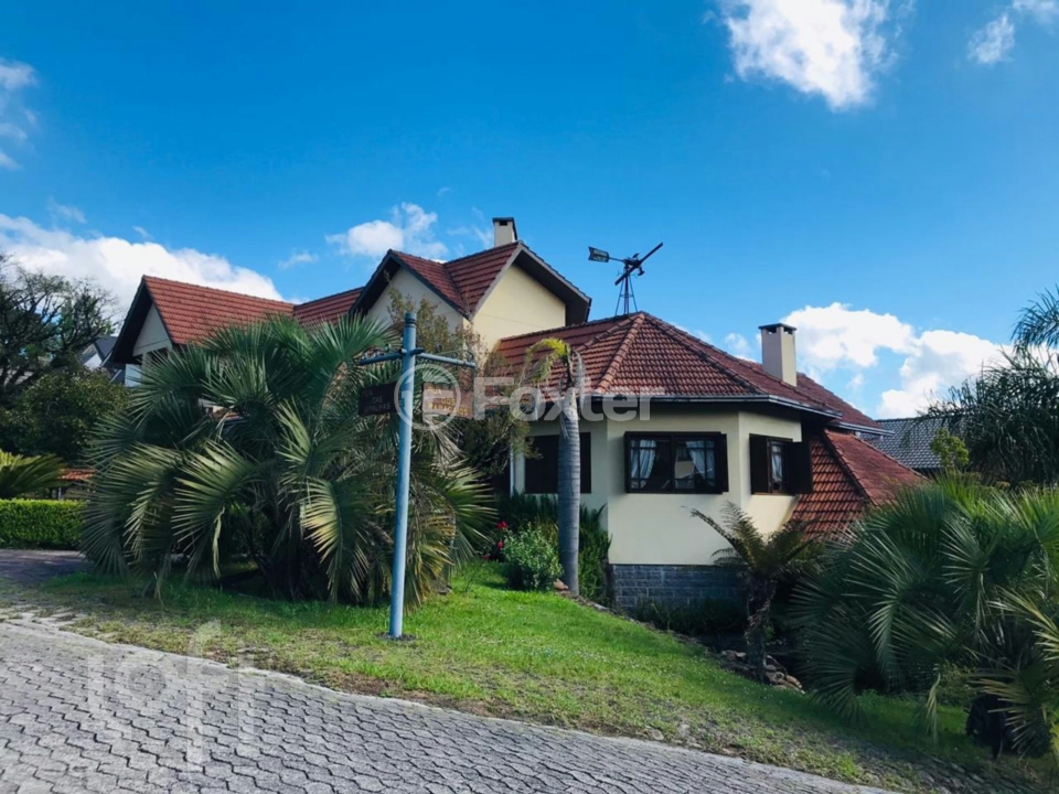 Casa de Condomínio à venda com 3 quartos, 370m² - Foto 5