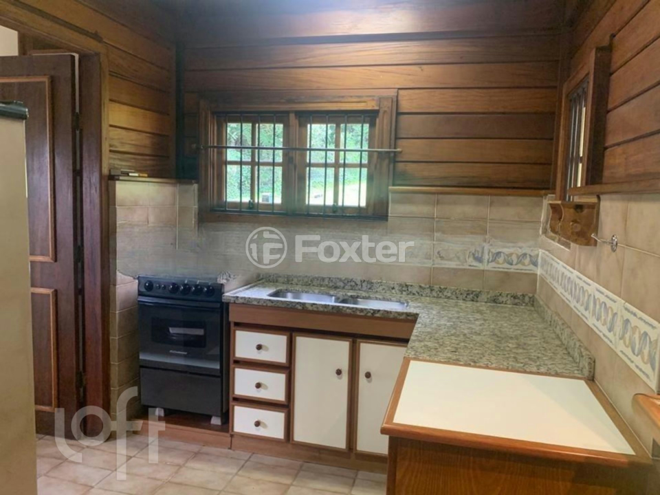 Casa à venda com 3 quartos, 340m² - Foto 29