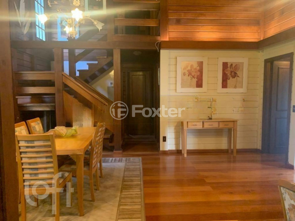 Casa à venda com 3 quartos, 340m² - Foto 6