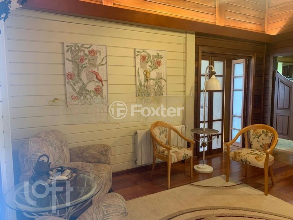 Casa à venda com 3 quartos, 340m² - Foto 4