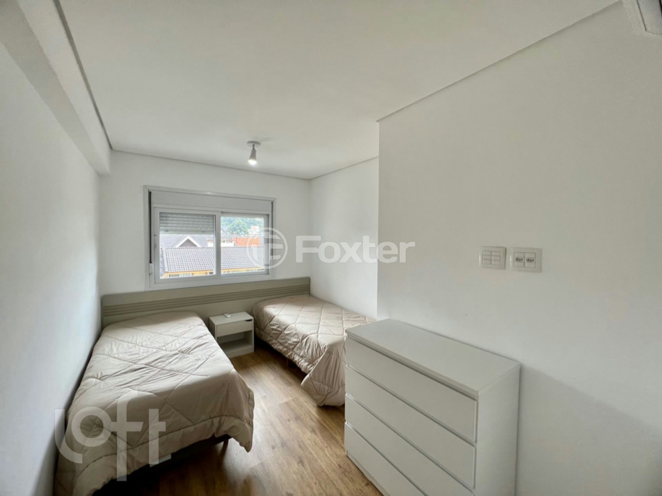Apartamento à venda com 2 quartos, 75m² - Foto 10