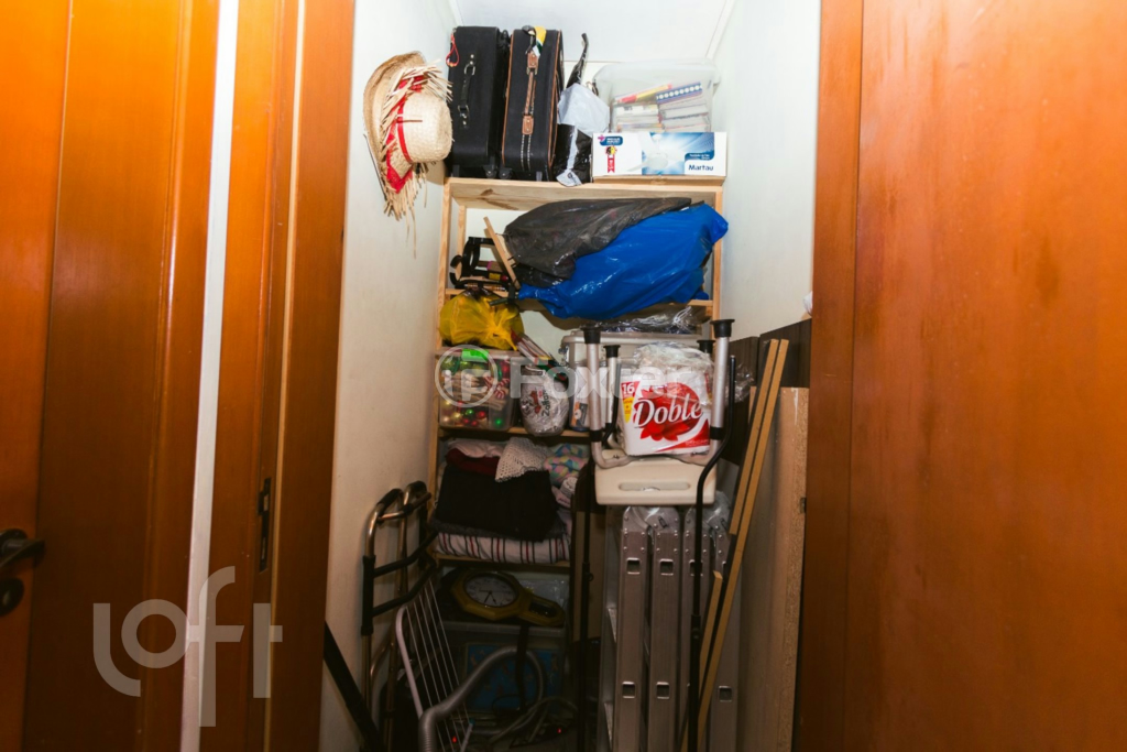Casa à venda com 4 quartos, 214m² - Foto 32