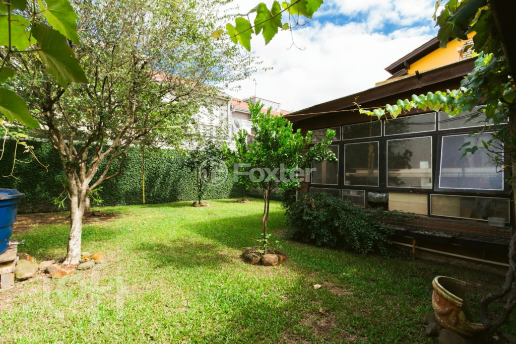 Casa à venda com 4 quartos, 214m² - Foto 21