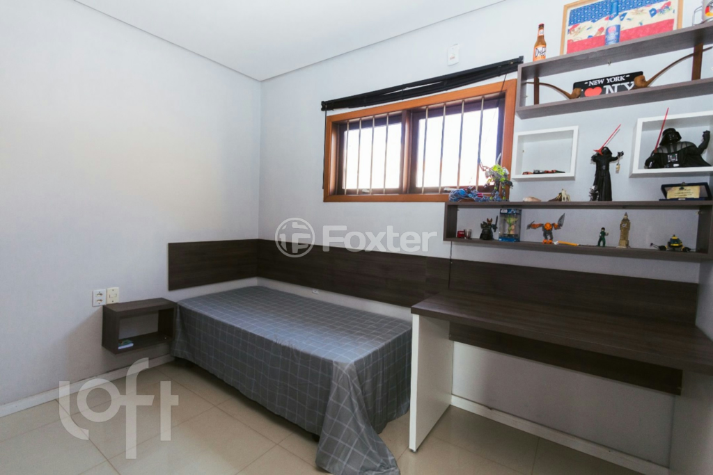 Casa à venda com 4 quartos, 214m² - Foto 27
