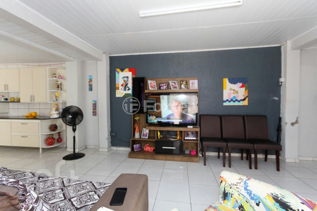 Casa à venda com 3 quartos, 250m² - Foto 4
