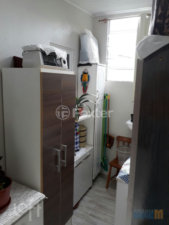 Casa à venda com 4 quartos, 300m² - Foto 27